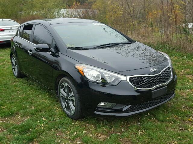 KNAFX5A82G5545618 - 2016 KIA FORTE BLACK photo 1