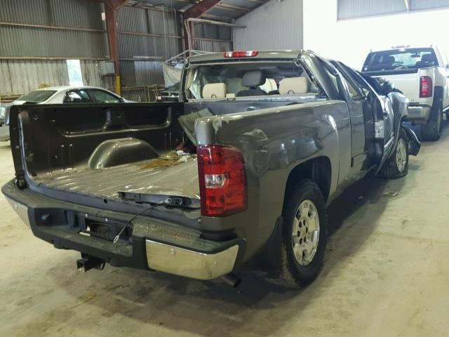 1GCRCSE08CZ275604 - 2012 CHEVROLET SILVERADO GRAY photo 4