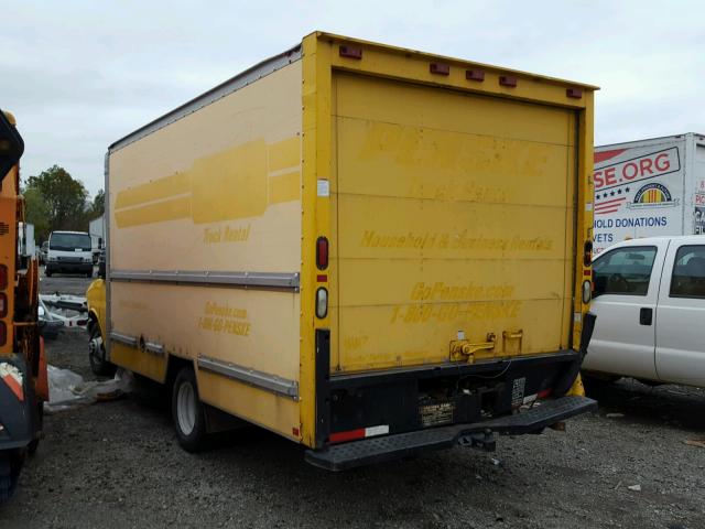 1GDHG31U661901714 - 2006 GMC SAVANA CUT YELLOW photo 3