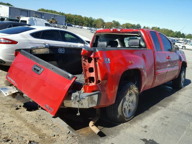 1GTR2WE37BZ100005 - 2011 GMC SIERRA K15 RED photo 4