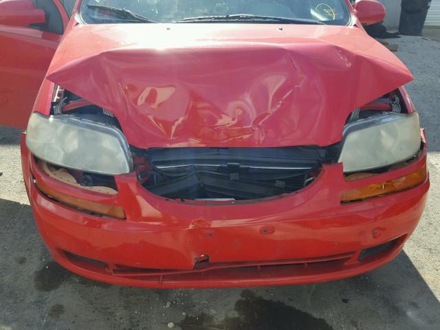 KL1TD52654B155600 - 2004 CHEVROLET AVEO RED photo 7