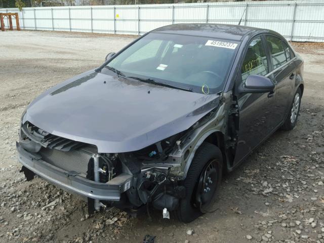 1G1PF5S97B7101965 - 2011 CHEVROLET CRUZE LT GRAY photo 2