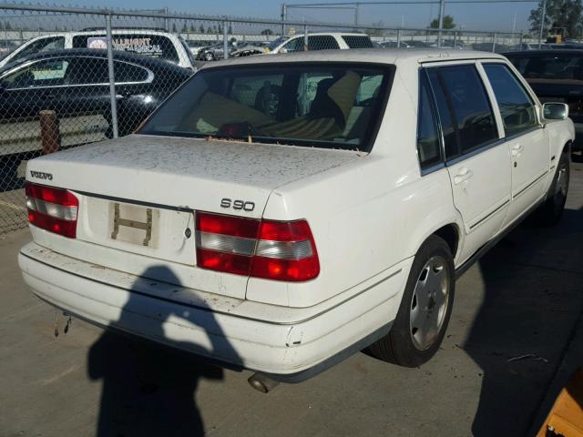 YV1KS9607W1123810 - 1998 VOLVO S90 WHITE photo 4