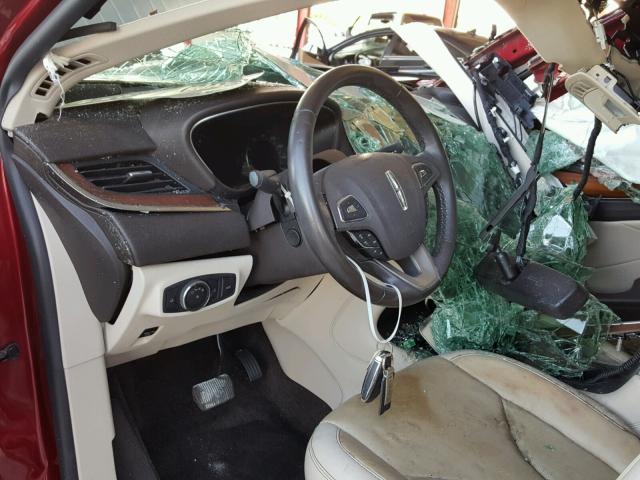 5LMCJ2C90HUL36163 - 2017 LINCOLN MKC SELECT 红色 照片 9