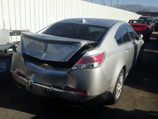 19UUA86559A010239 - 2009 ACURA TL SILVER photo 4