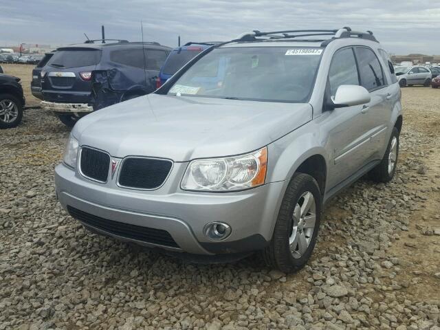 2CKDL73F766175128 - 2006 PONTIAC TORRENT SILVER photo 2