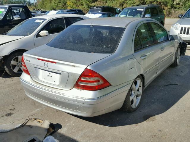 WDBRF61J22F253769 - 2002 MERCEDES-BENZ C SILVER photo 4