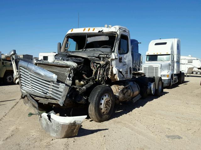 3AKJGEDV6FDGJ3464 - 2015 FREIGHTLINER CASCADIA 1 WHITE photo 2