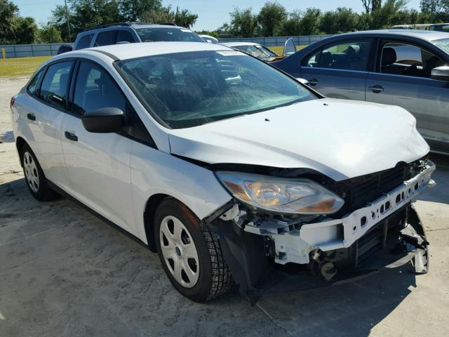 1FADP3E23EL256010 - 2014 FORD FOCUS WHITE photo 1