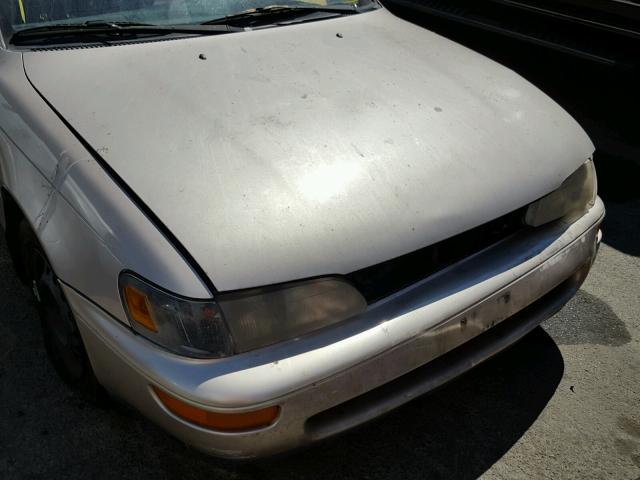 1NXAE09B8SZ312648 - 1995 TOYOTA COROLLA LE GOLD photo 7