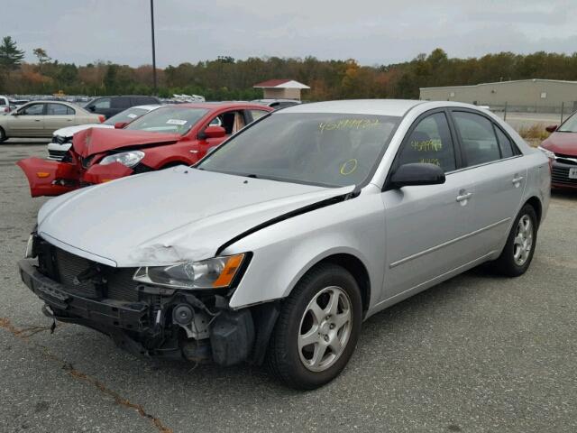 5NPEU46CX6H174611 - 2006 HYUNDAI SONATA GLS SILVER photo 2