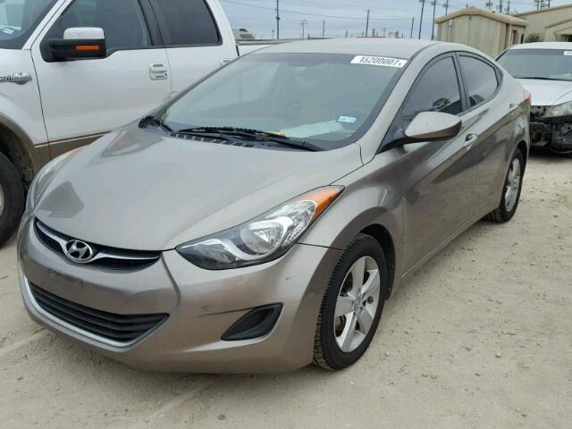 5NPDH4AE3DH361291 - 2013 HYUNDAI ELANTRA GRAY photo 2