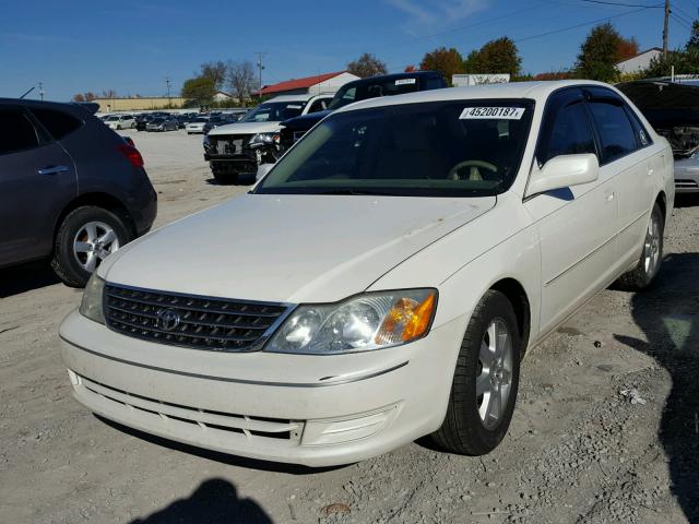 4T1BF28B83U272541 - 2003 TOYOTA AVALON XL WHITE photo 2