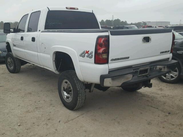 1GCHK232X4F220545 - 2004 CHEVROLET SILVERADO WHITE photo 3