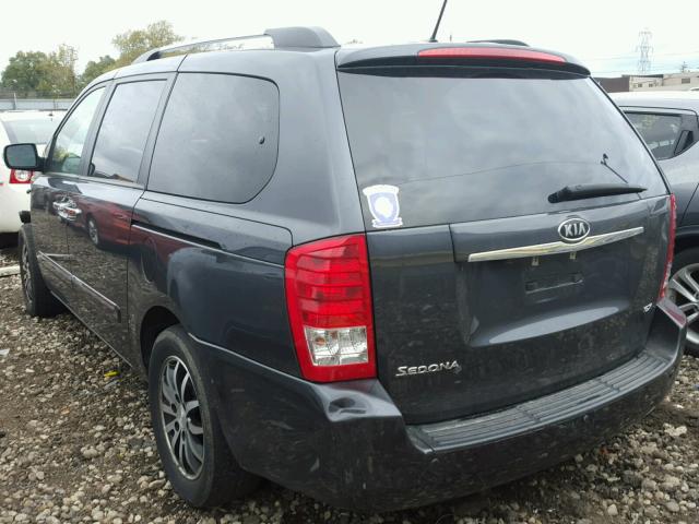 KNDMH4C79C6482415 - 2012 KIA SEDONA EX GRAY photo 3