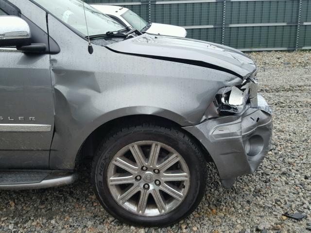 1A8HW58268F124649 - 2008 CHRYSLER ASPEN LIMI 银色 照片 9