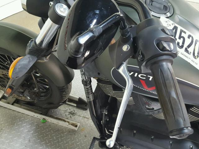 5VPLB36N2F3045588 - 2015 VICTORY MOTORCYCLES GUNNER Yaşıl foto 18