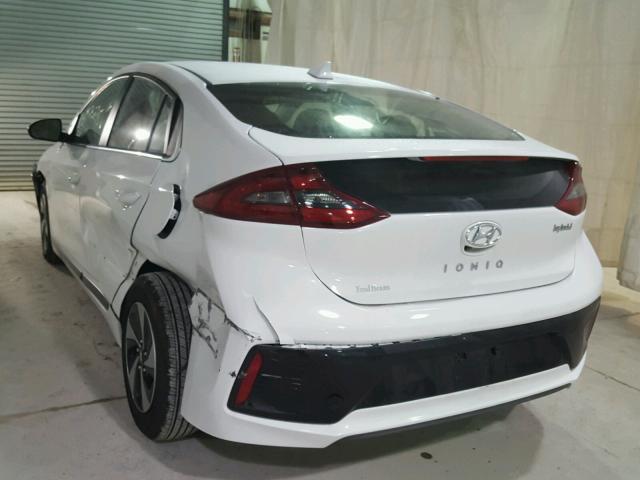 KMHC75LC0HU032068 - 2017 HYUNDAI IONIQ SEL WHITE photo 3