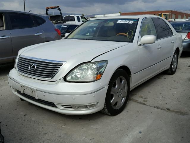 JTHBN36F140124287 - 2004 LEXUS LS 430 WHITE photo 2