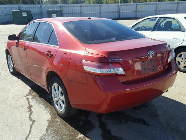 4T1BF3EK1BU686074 - 2011 TOYOTA CAMRY BASE RED photo 3