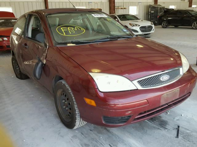 1FAFP31N07W208376 - 2007 FORD FOCUS ZX3 RED photo 1