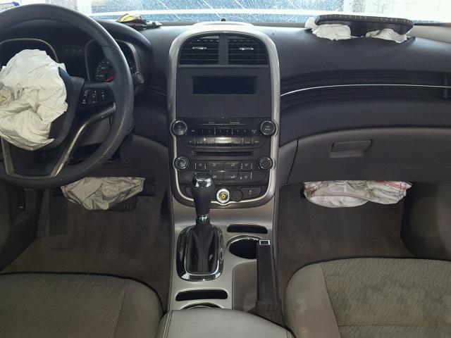 1G11B5SA9GF165014 - 2016 CHEVROLET MALIBU LIM 白色 照片 9