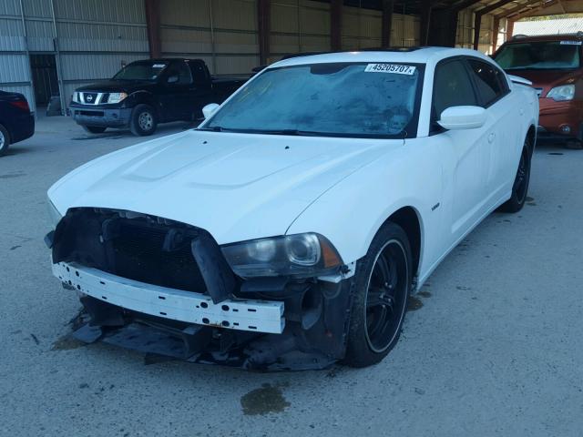 2B3CL5CT6BH521327 - 2011 DODGE CHARGER R/ WHITE photo 2