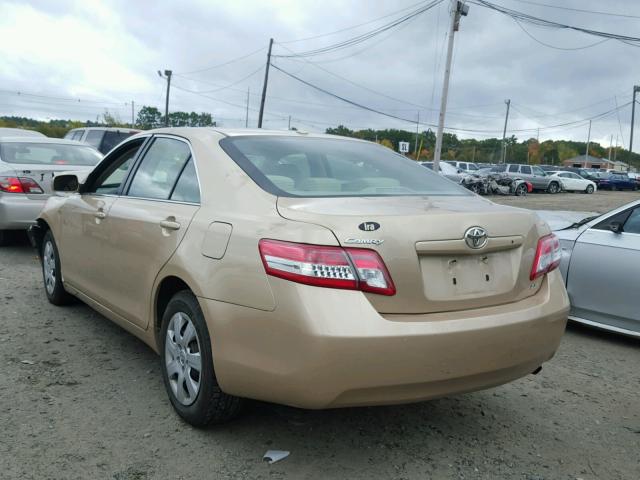 4T1BF3EK6AU003607 - 2010 TOYOTA CAMRY GOLD photo 3