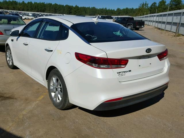 KNAGT4L38G5098546 - 2016 KIA OPTIMA LX WHITE photo 3