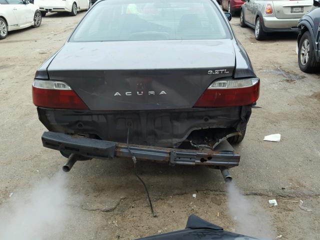 19UUA56772A009339 - 2002 ACURA 3.2TL GRAY photo 9