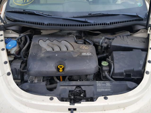 3VWCM31Y05M362872 - 2005 VOLKSWAGEN NEW BEETLE 白色 照片 7