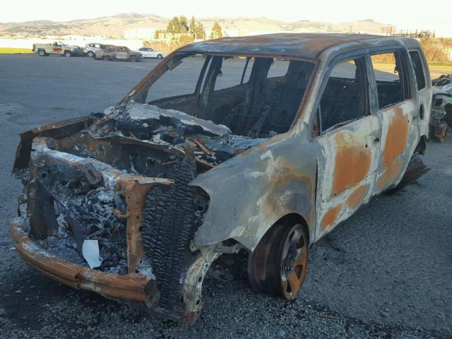 5FNYF3H28DB036261 - 2013 HONDA PILOT LX BURN photo 2