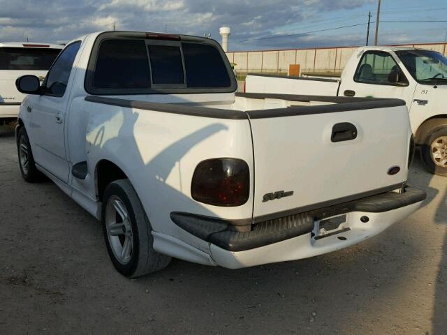 2FTRF07314CA32797 - 2004 FORD F150 SVT L WHITE photo 3