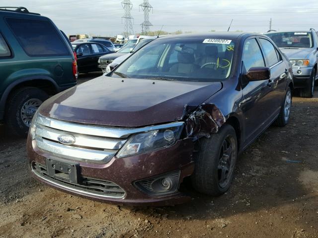 3FAHP0HA6BR183277 - 2011 FORD FUSION SE BURGUNDY photo 2