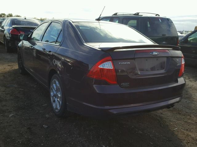 3FAHP0HA6BR183277 - 2011 FORD FUSION SE BURGUNDY photo 3