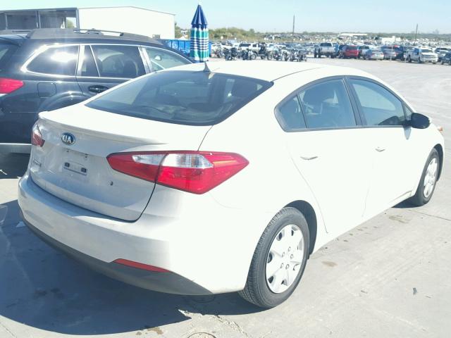 KNAFK4A63F5326804 - 2015 KIA FORTE LX TAN photo 4