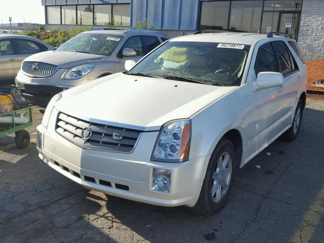 1GYDE637840128209 - 2004 CADILLAC SRX WHITE photo 2