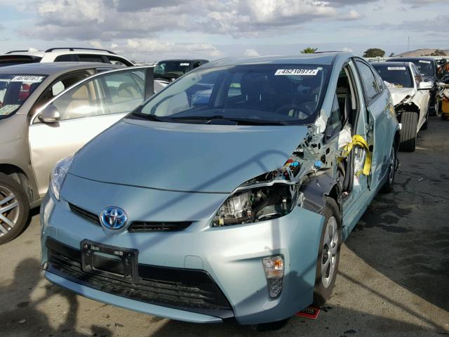 JTDKN3DU8F2000320 - 2015 TOYOTA PRIUS GREEN photo 2