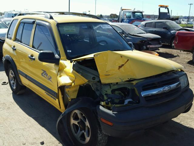 2CNBJ734326939856 - 2002 CHEVROLET TRACKER YELLOW photo 1