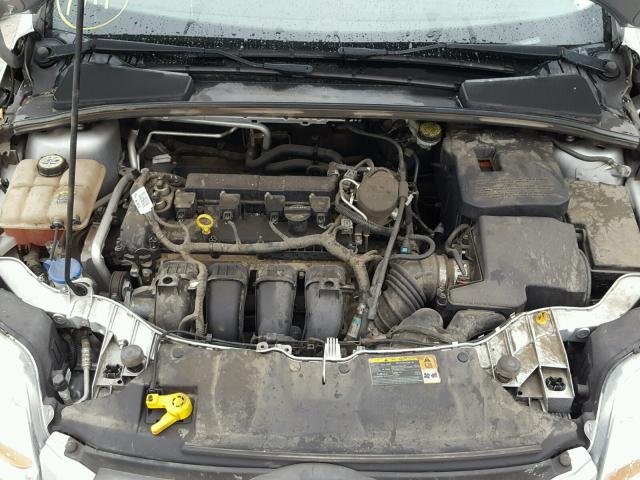 1FAHP3F21CL244287 - 2012 FORD FOCUS SE SILVER photo 7