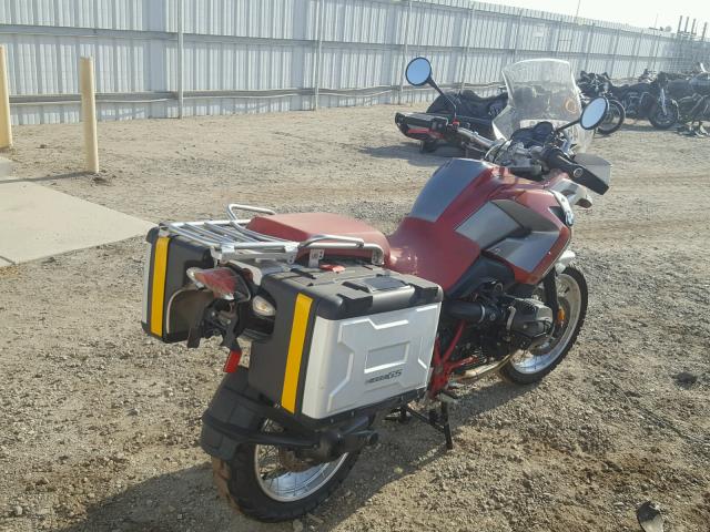 WB1046006CZX52578 - 2012 BMW R1200 GS TWO TONE photo 4