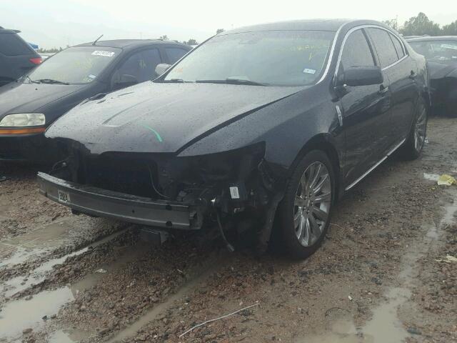 1LNHM94R59G624610 - 2009 LINCOLN MKS BLACK photo 2