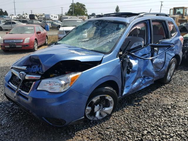 JF2SJADC0FH405206 - 2015 SUBARU FORESTER 2 BLUE photo 2