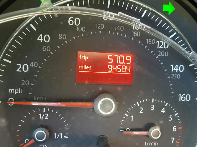 3VWRW31C16M418392 - 2006 VOLKSWAGEN NEW BEETLE 白色 照片 8