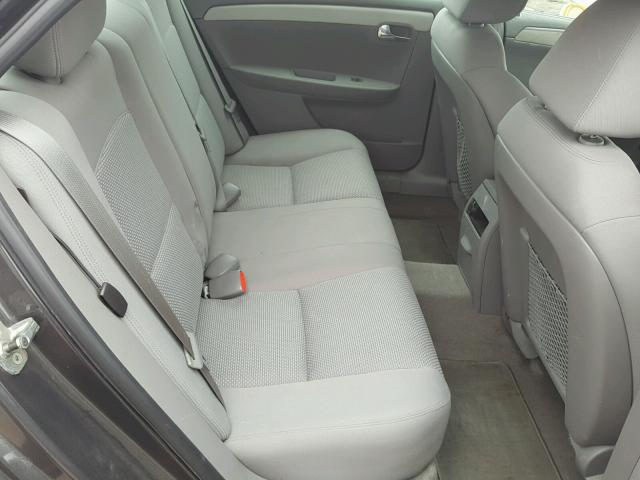 1G1ZC5EB8AF224713 - 2010 CHEVROLET MALIBU 1LT ნაცრისფერი ფოტო 6