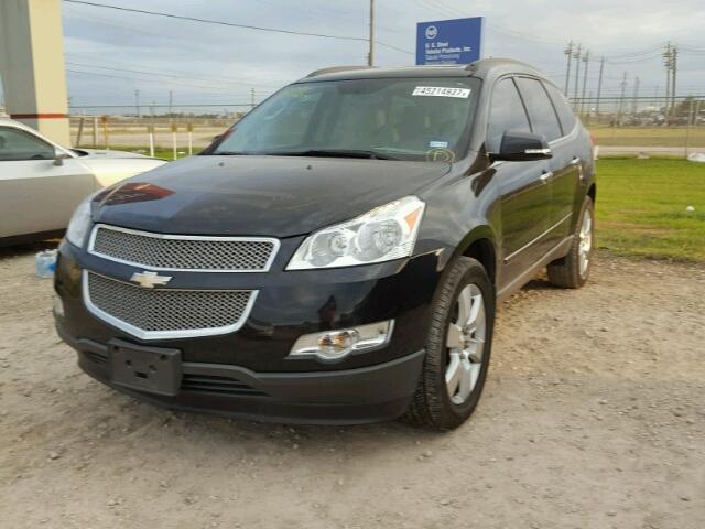 1GNKRLED5CJ184367 - 2012 CHEVROLET TRAVERSE L BLACK photo 2