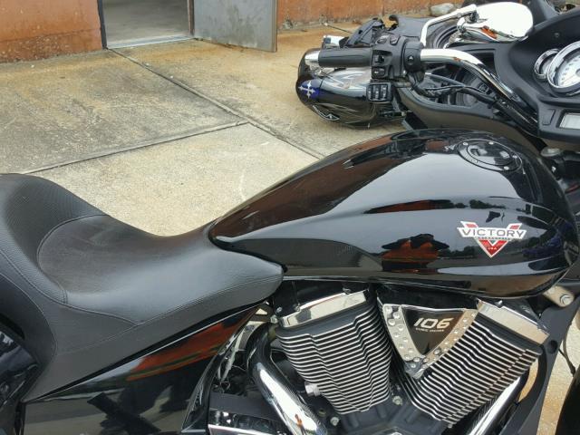 5VPDW36N0D3012322 - 2013 VICTORY MOTORCYCLES CROSS COUN Noir photo 5