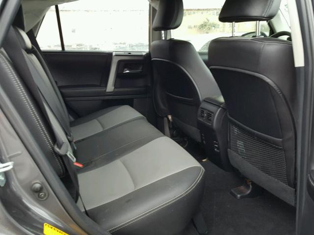 JTEBU5JR4G5315156 - 2016 TOYOTA 4RUNNER GRAY photo 6