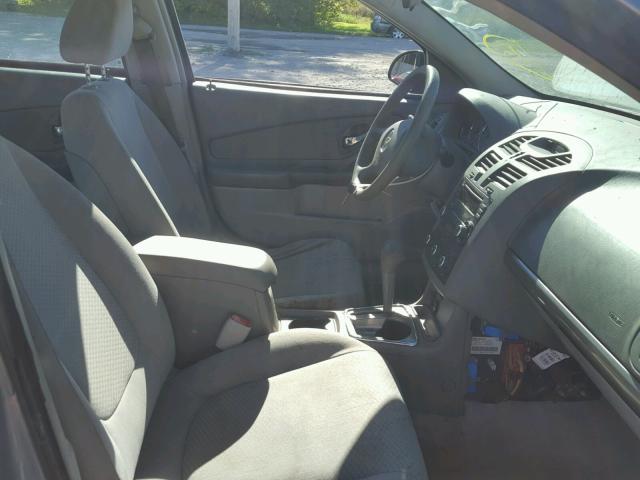 1G1ZS58F47F317481 - 2007 CHEVROLET MALIBU LS Boz foto 5