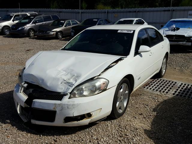 2G1WD58C869267940 - 2006 CHEVROLET IMPALA SUP WHITE photo 2